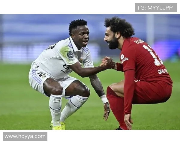 足球明星特拉赫的传奇职业生涯与场外生活揭秘